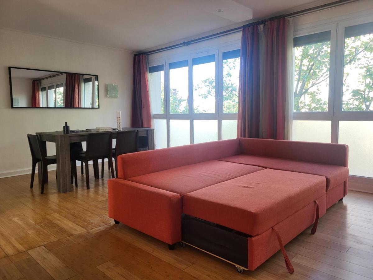 Spacious And Comfortable Apartment - Perfect For Families & Friends - Near Public Transportation Μονρούζ Εξωτερικό φωτογραφία